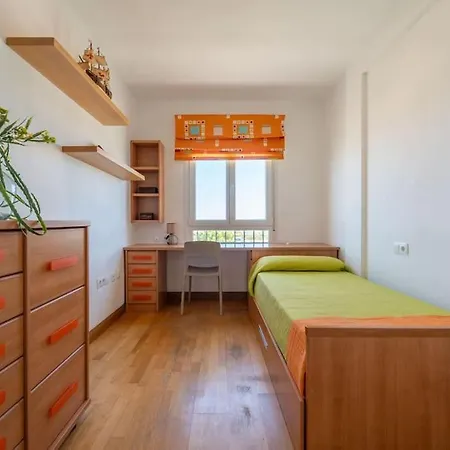 El Mirador Apartment *